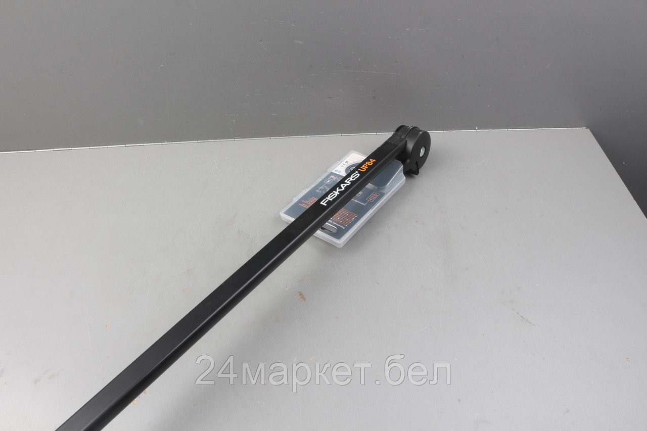 Сучкорез универсальный UP84 FISKARS 220 см уцененный (0003465752)