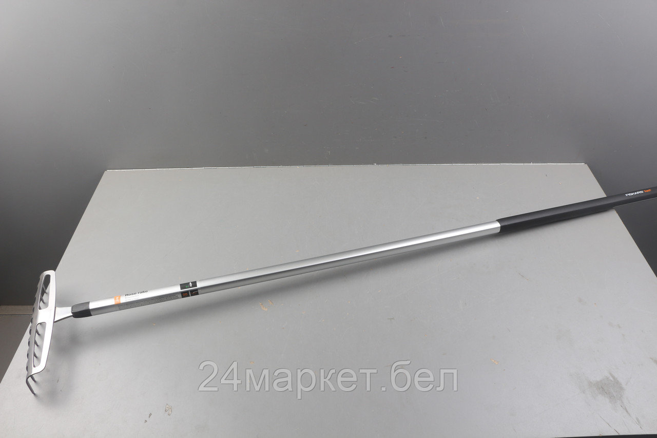 Грабли для роз малые Xact FISKARS уцененный (1013907577)