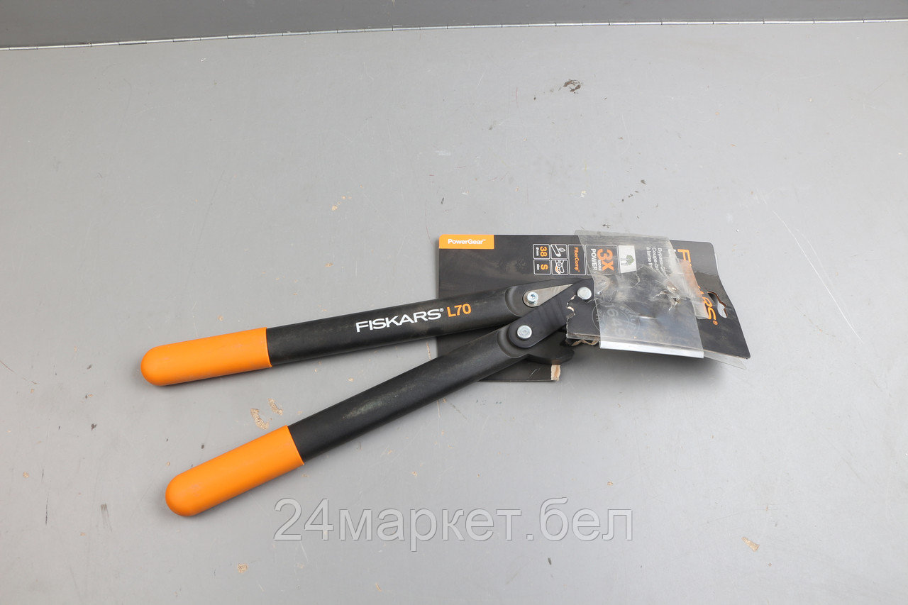 Сучкорез плоскостной L70 FISKARS PowerGear с загнутыми лезвиями малый уцененный (0003792602)