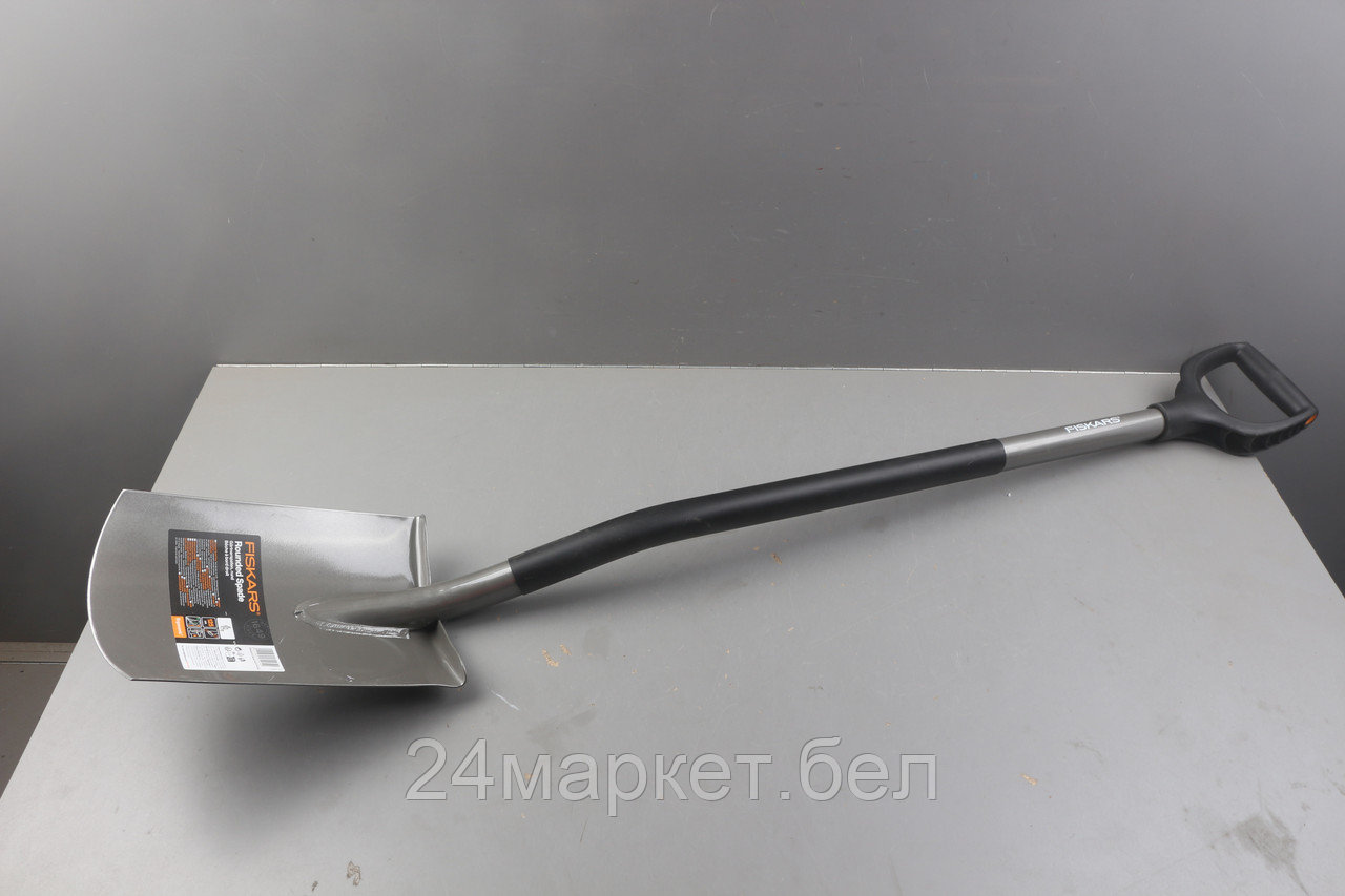 Лопата штыковая с закругл.лезвием Ergonomic FISKARS уцененный (3086492640)
