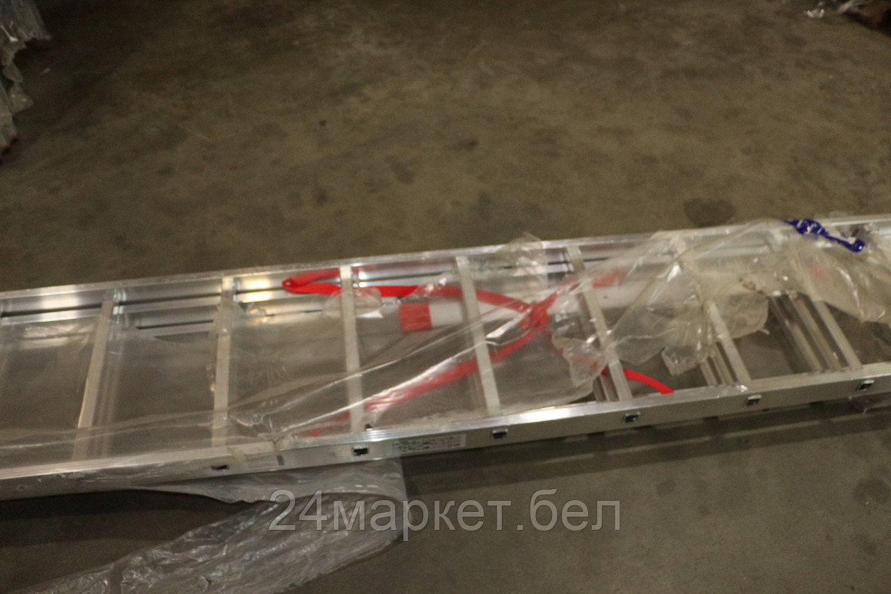 Лестница алюм. 3-х секц. 250/631/264см 3х10 ступ., 15,3кг PRO STARTUL (ST9942-10) уцененный (03168