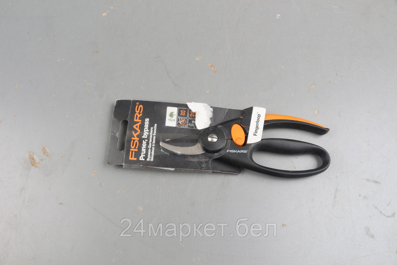 Секатор плоскостной FISKARS Fingerloop с петлёй для пальцев (111440) уцененный (2533174920)