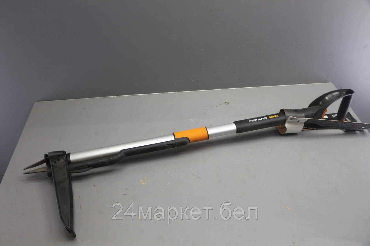 Корнеудалитель 99-119 см SmartFit FISKARS уцененный (0000066066)