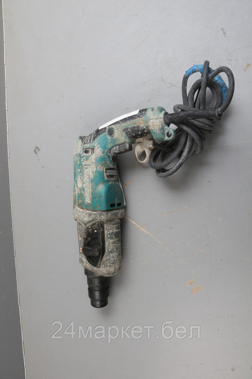 Перфоратор MAKITA HR 2470 в чем. уцененный (1110794245)