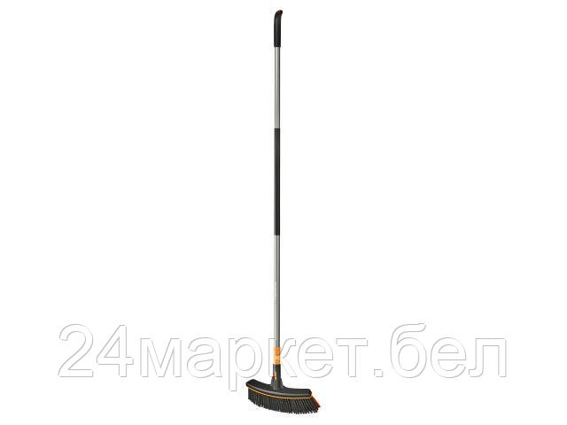 Метла эргономичная FISKARS 1077115