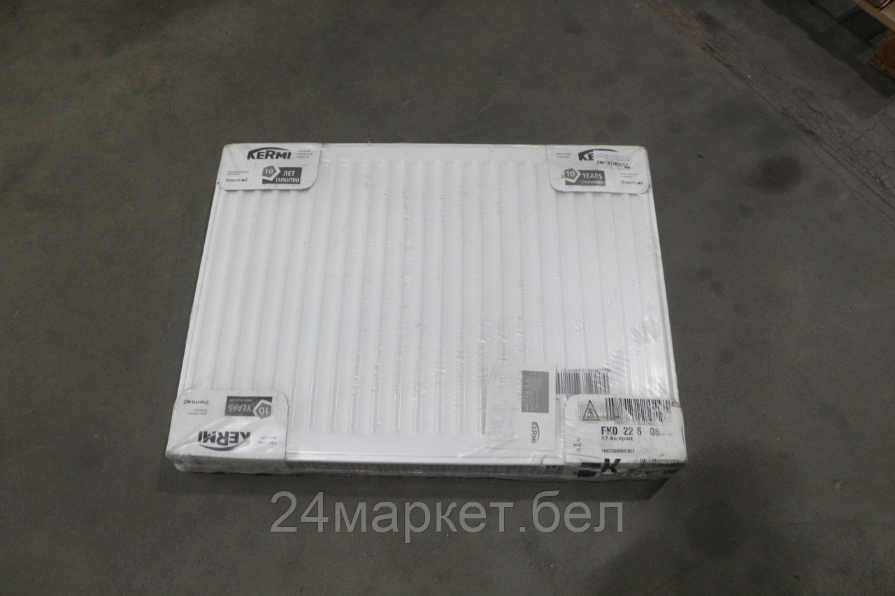 Радиатор стальной Profil-K FKO220600801N2Y, тип 22, 600х800 уцененный (0429698880)