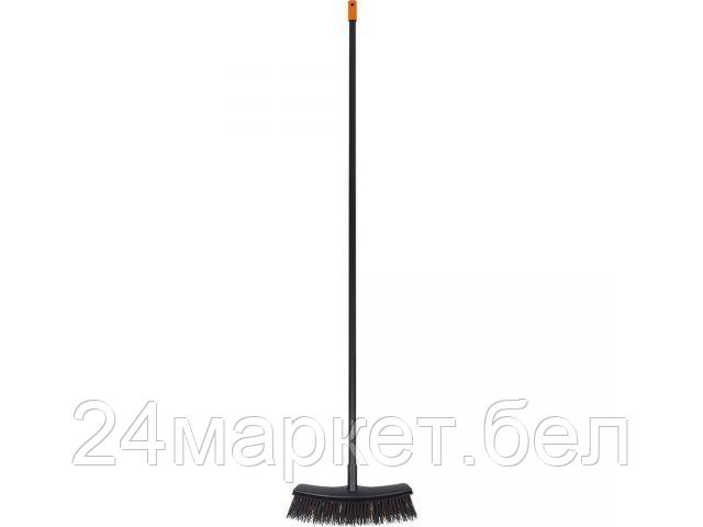 Метла большая Solid FISKARS